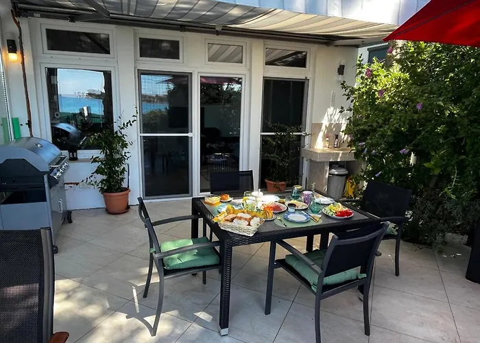 Apartments Beachfront Spina